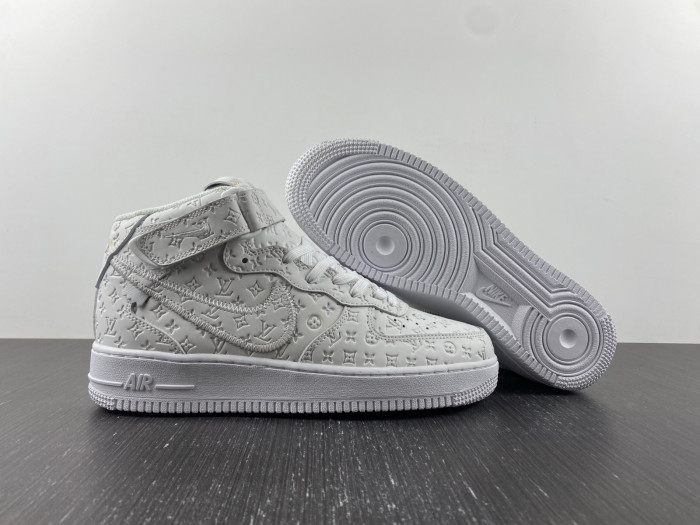 Nike x Louis Vuitton Air Force 1 Mid sneakers BSYF037B