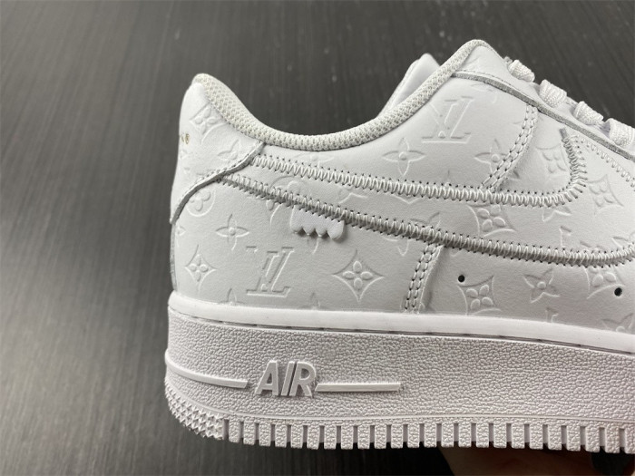 NIKE AIR FORCE1’07 SNEAKERS WHITE