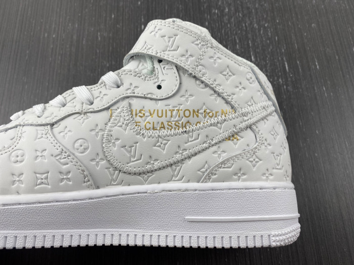 Nike x Louis Vuitton Air Force 1 Mid sneakers BSYF037B