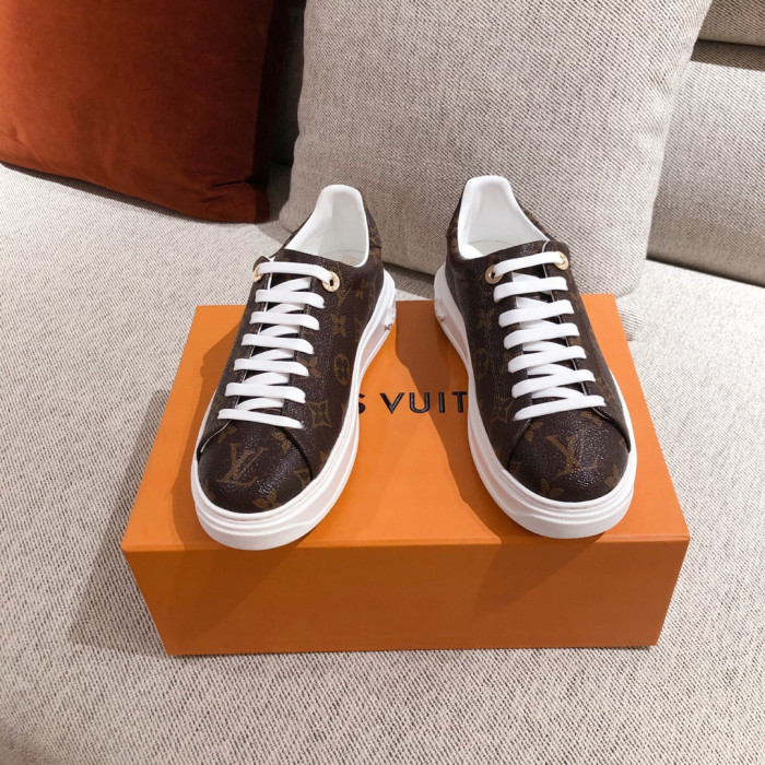 Loui Vuitto SNEAKER