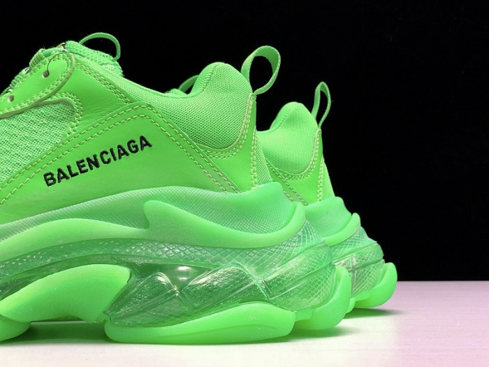 BLCG Sneaker Triple.s.Gomma “Neon Green”541624 W09OL 3801