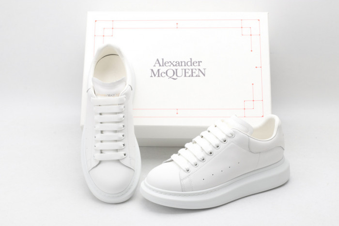 MQ Sneakers