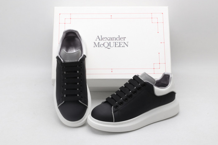 MQ Sneakers