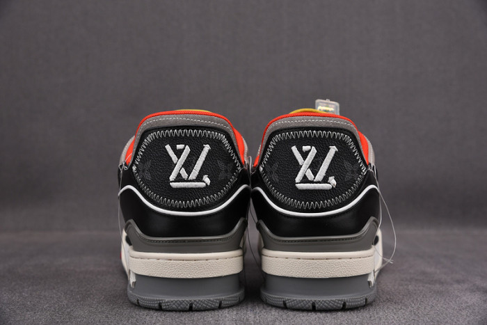 LOUI VUITTO SNEAKER