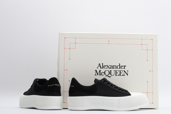 MQ Sneakers