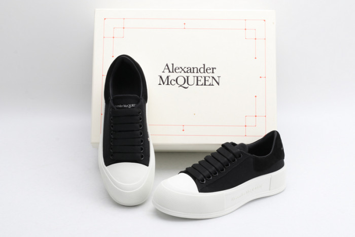 MQ Sneakers