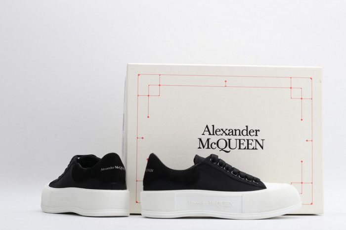 MQ Sneakers