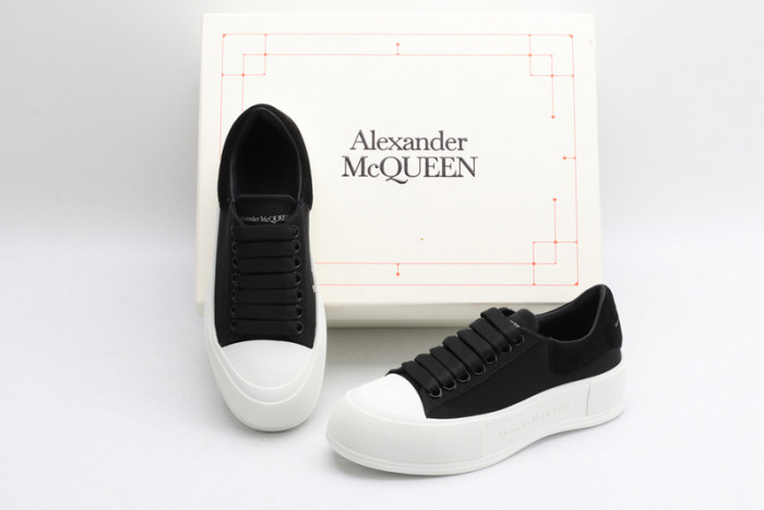 MQ Sneakers