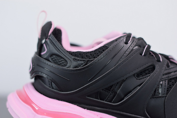 BLCG Track Trainer pink and black 542436 W3AC1 1050