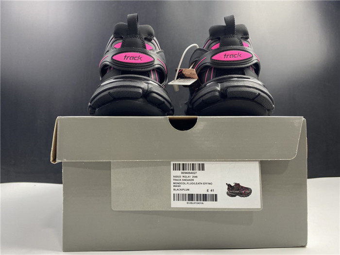 BLCG Track Trainer black and pink 542023-W2LA1-2046