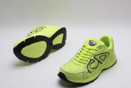 D10R B30 SNEAKER