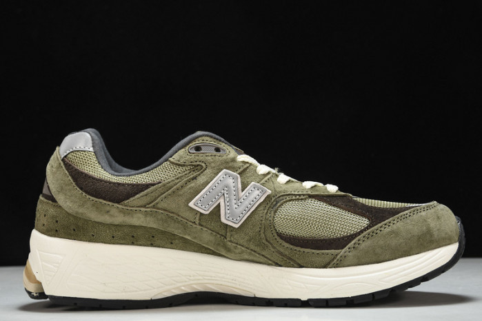 New Balance 2002R‘Refined Future M2002RHN