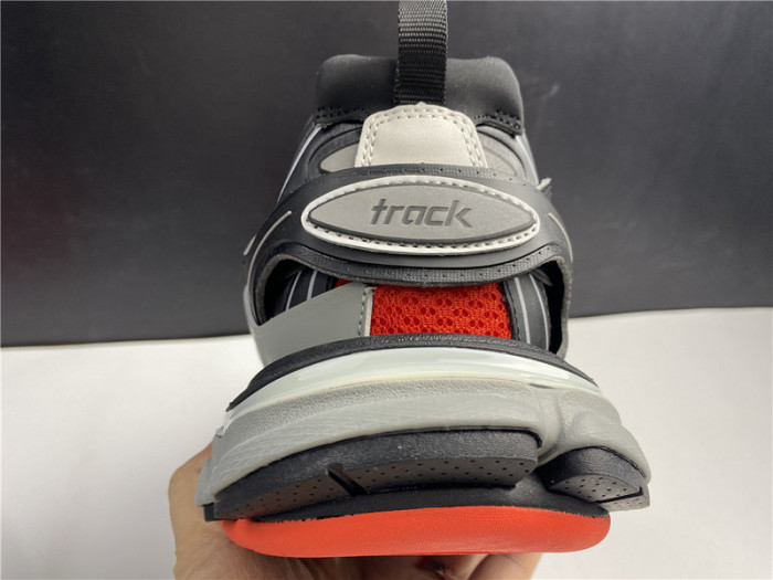 BLCG Track Trainer orange and black 542023-W1GC2-1241