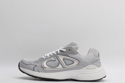 D10R B30 SNEAKER