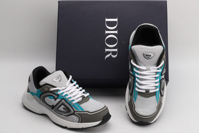 D10R B30 SNEAKER