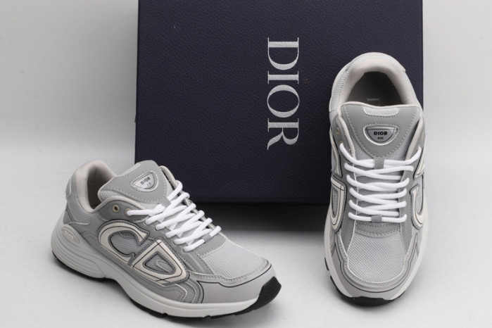 D10R B30 SNEAKER