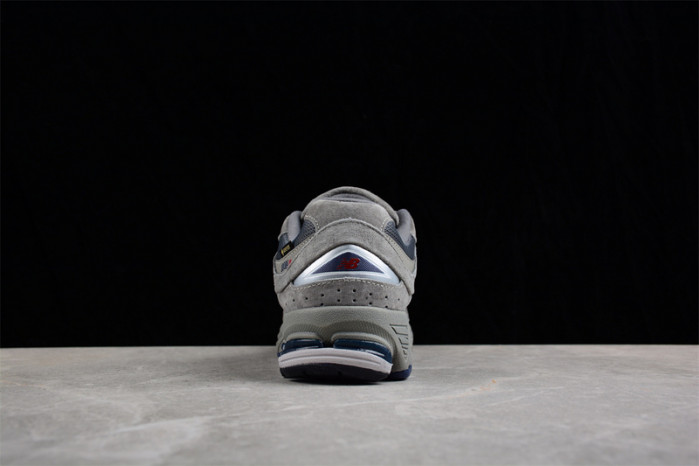 New Balance 2002R Gore-Tex “Castlerock” M2002RXC