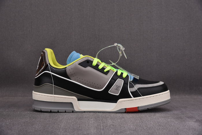 LOUI VUITTO SNEAKER