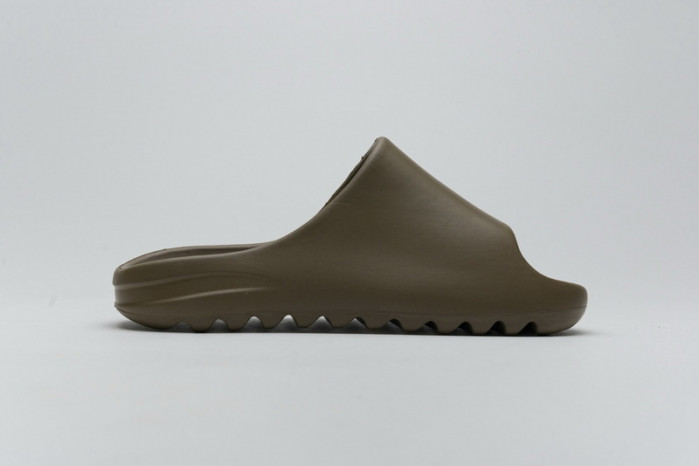 Adidas Yeezy Slide “Earth Brown” – FV8425