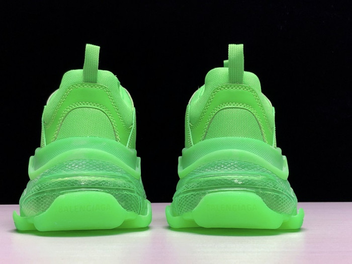 BLCG Sneaker Triple.s.Gomma “Neon Green”541624 W09OL 3801