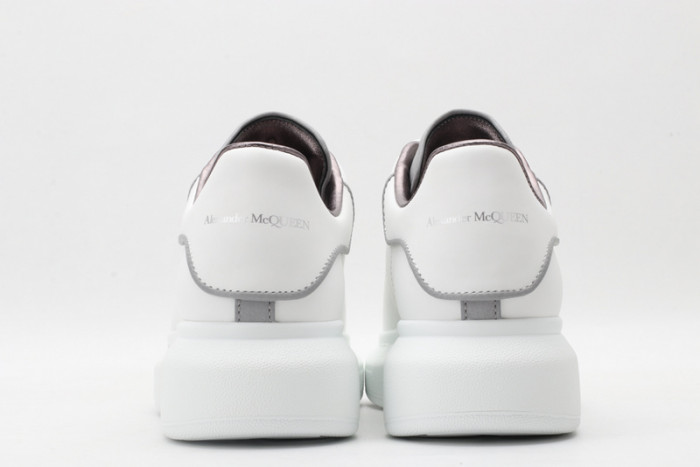 MQ Sneakers