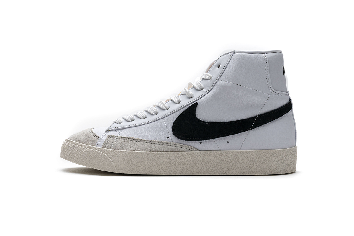 Nike Blazer Mid ’77 Black White