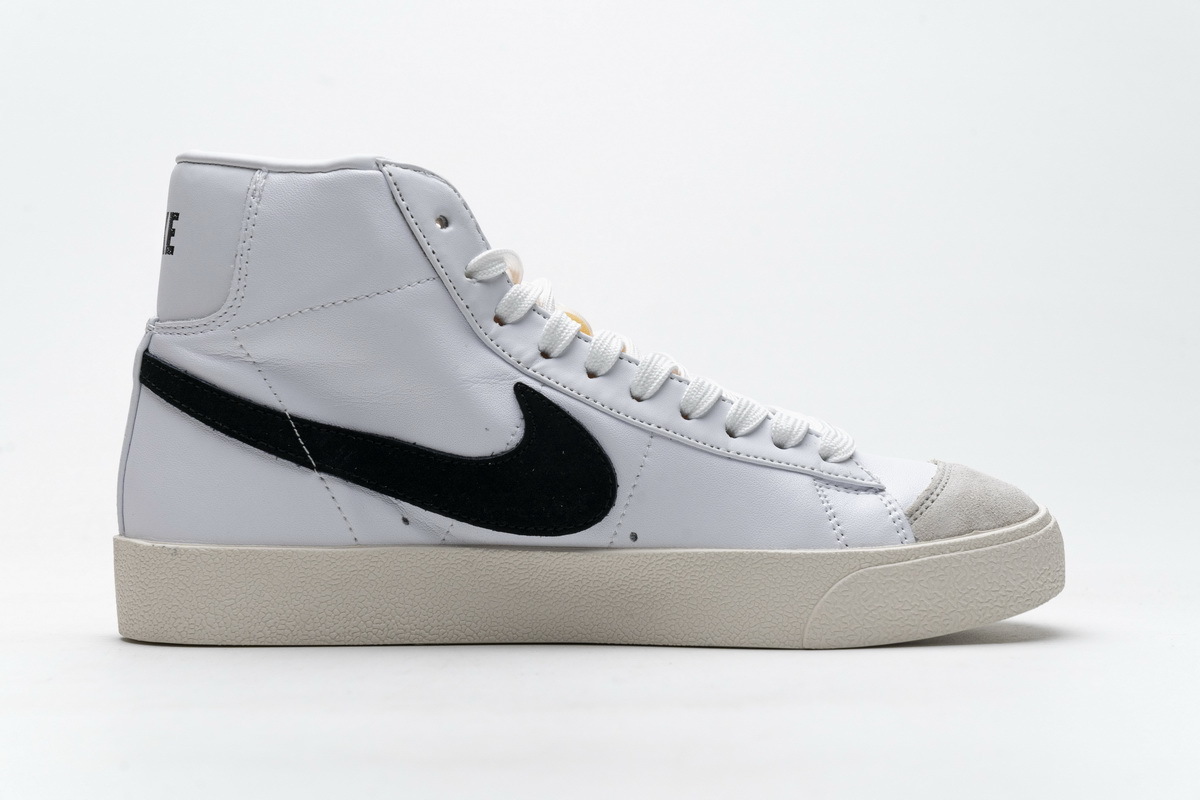 Nike Blazer Mid ’77 Black White