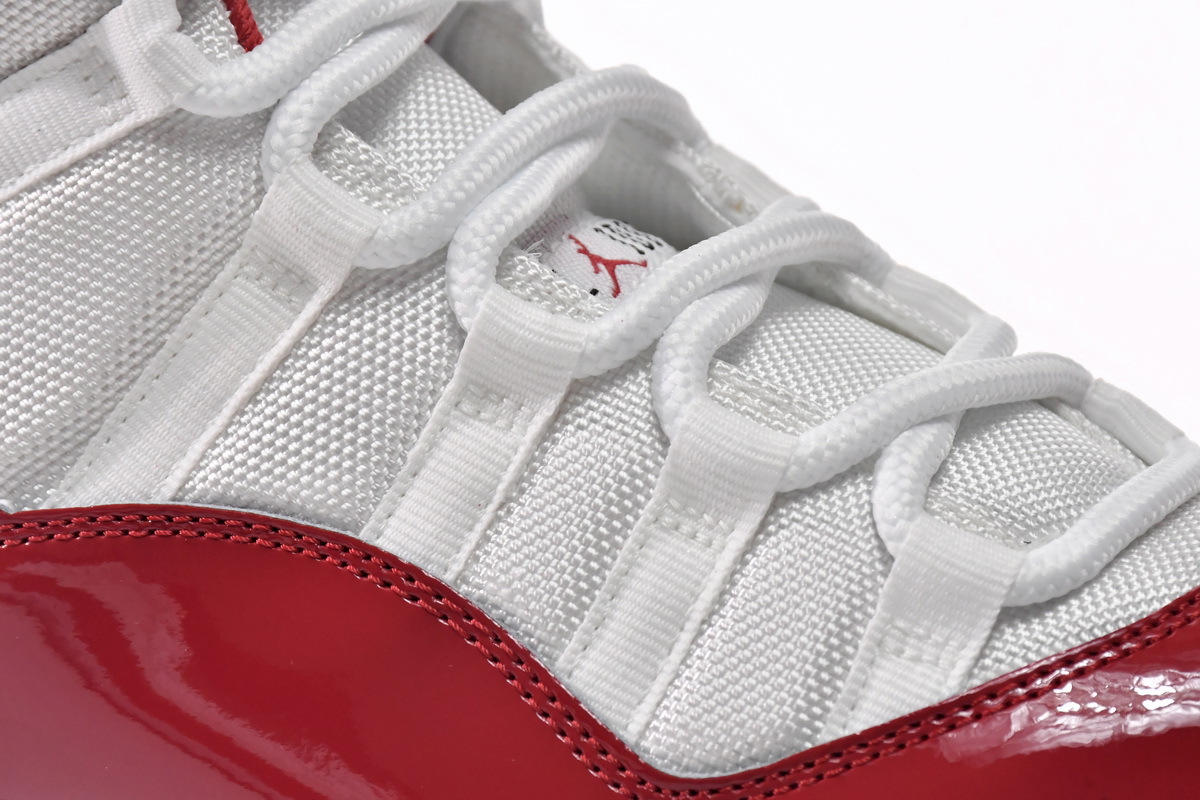 Air Jordan 11 Cherry