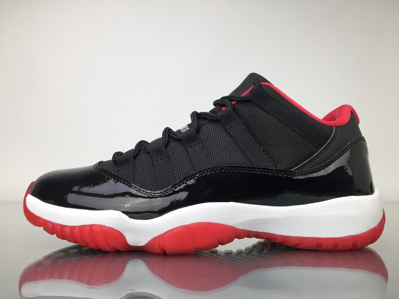 Air Jordan 11 Retro Low Bred