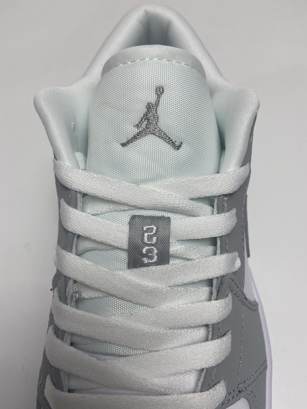 Air Jordan 1 Low Wolf Grey