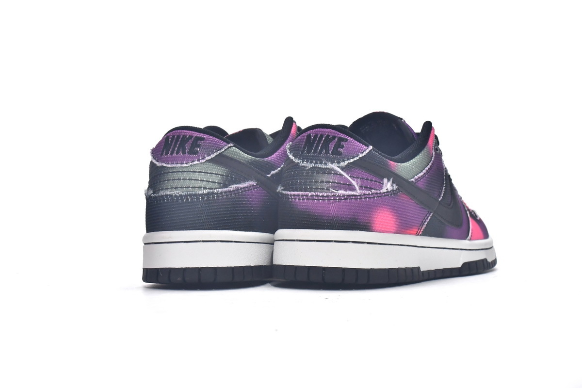 Nike Dunk Low Graffiti Pink