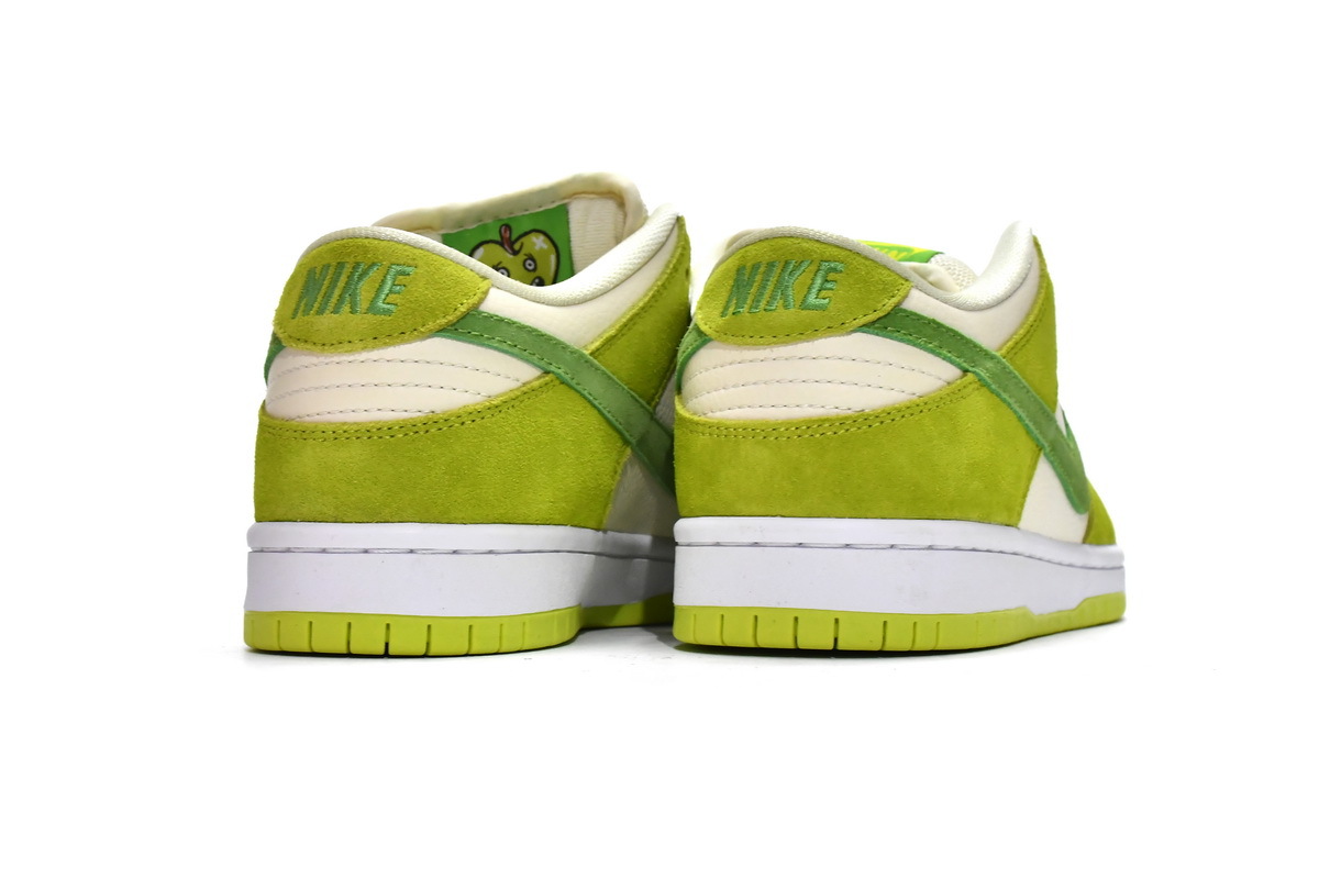 Nike Dunk Low Green Apple