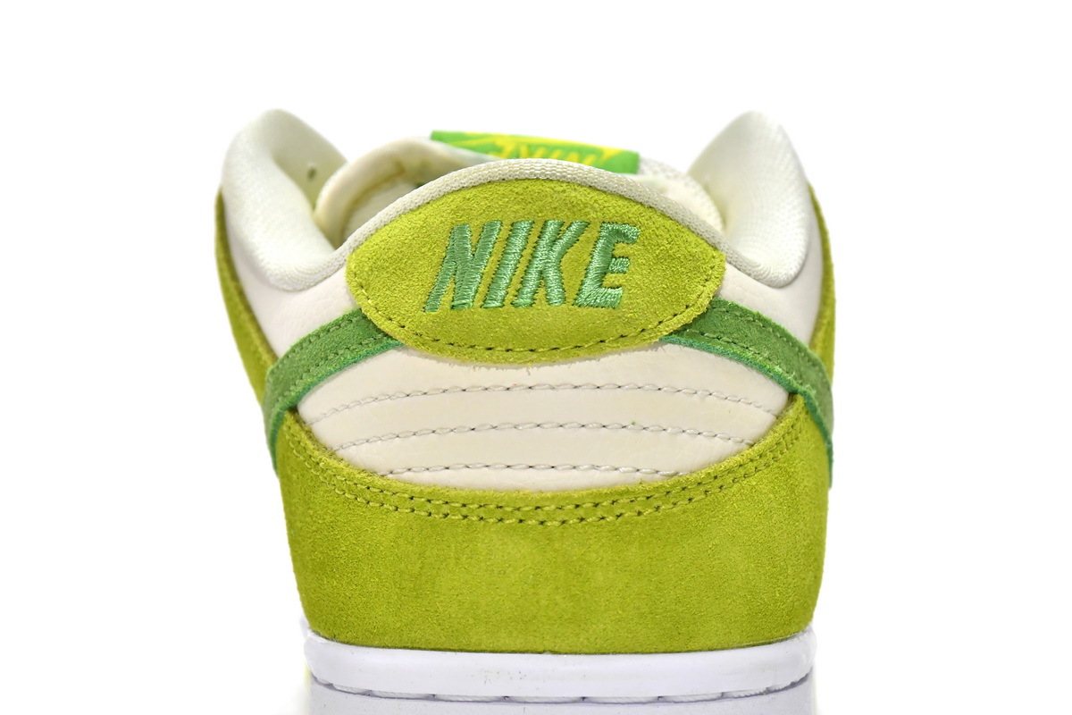 Nike Dunk Low Green Apple