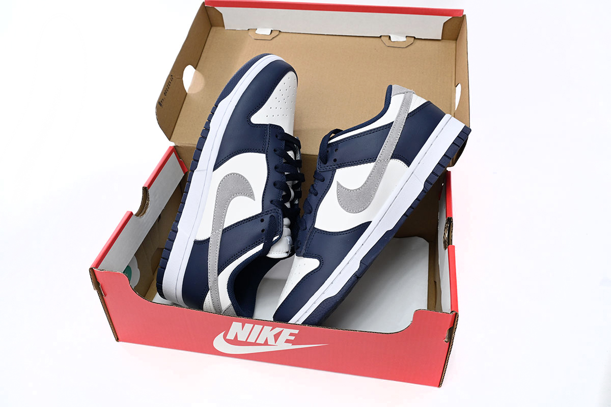 Nike Dunk Low Summit White Midnight Navy