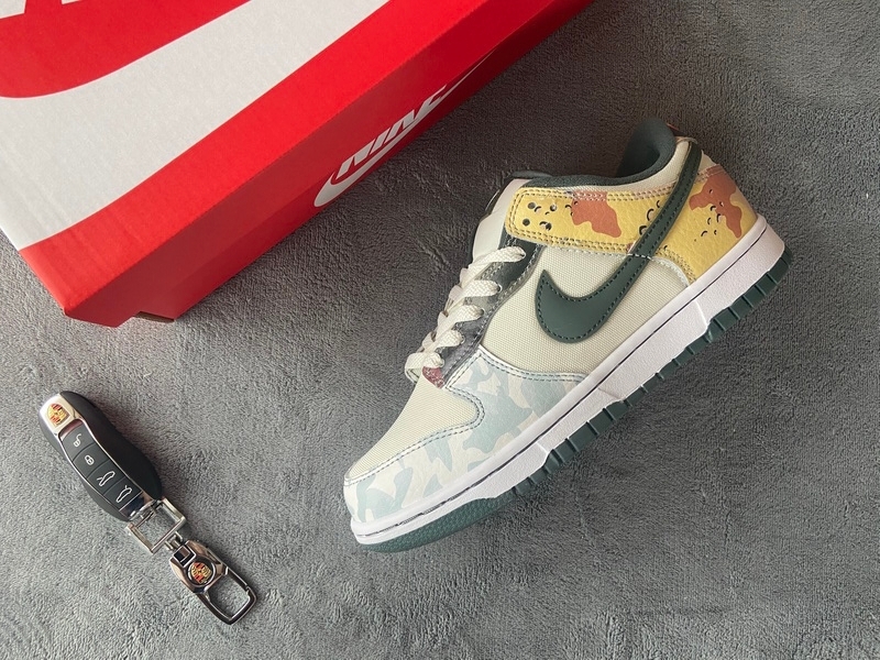 Nike Dunk SB Low Multi Camo