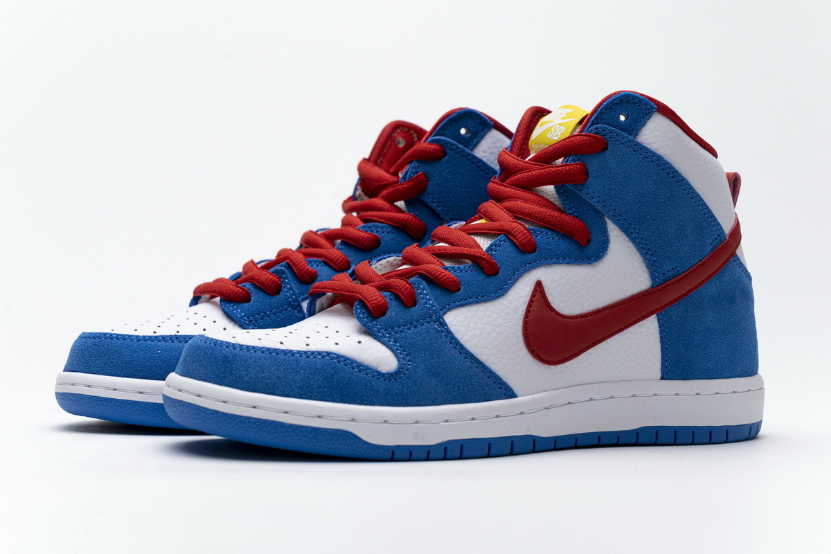 Nike SB Dunk High Doraemon