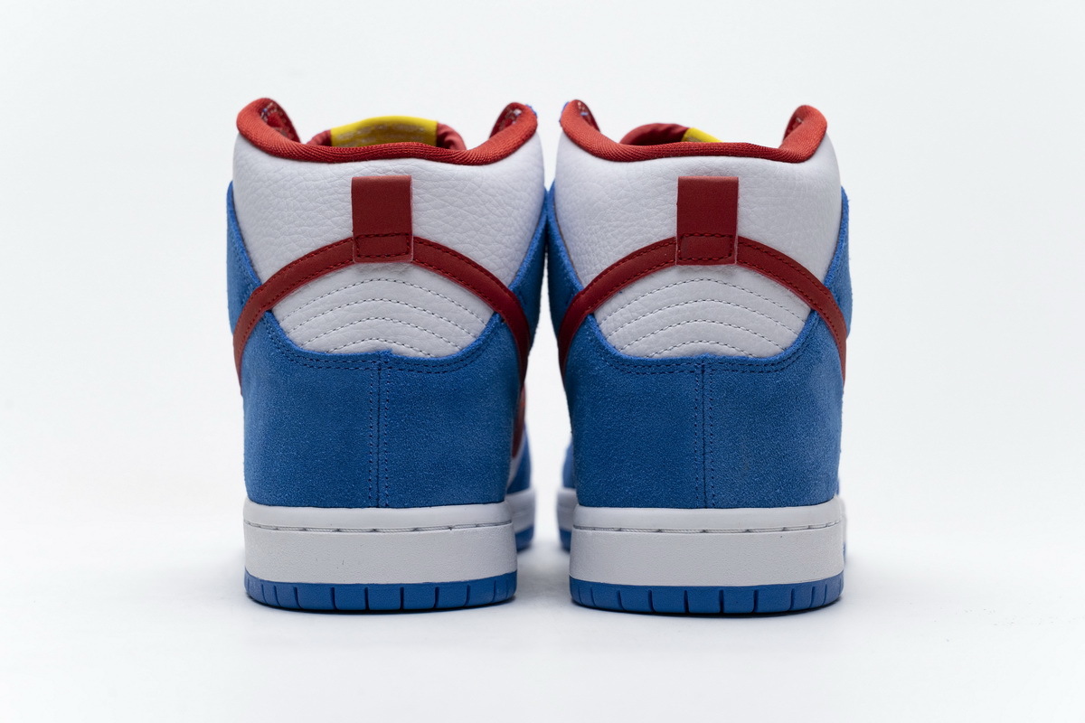 Nike SB Dunk High Doraemon