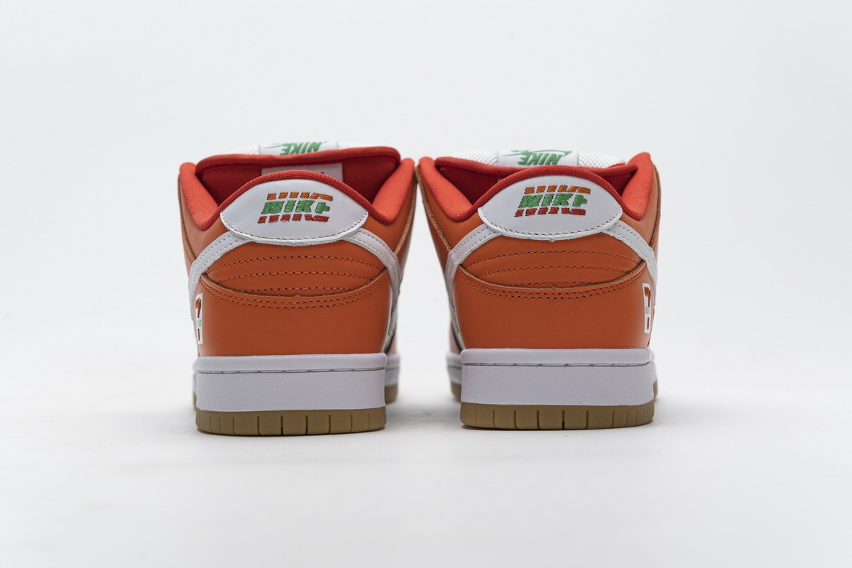 Nike SB Dunk Low 7 Eleven