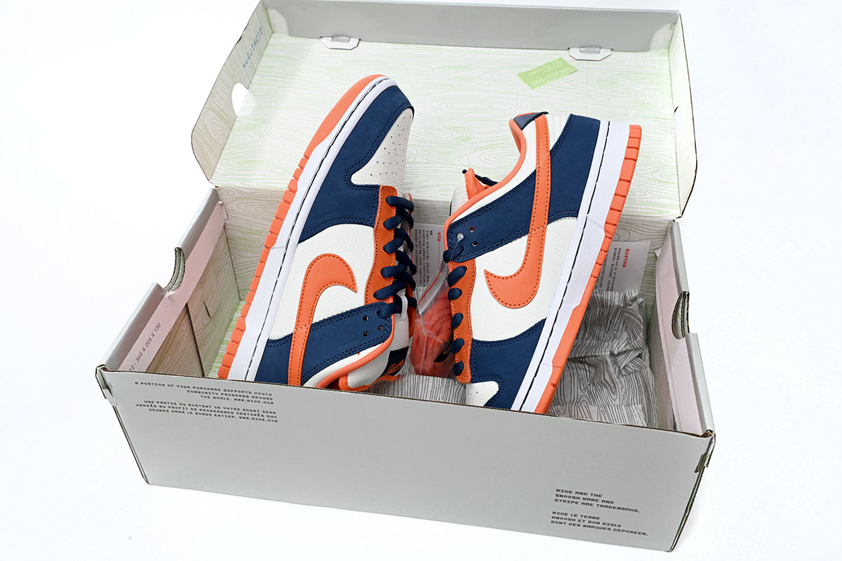 Nike SB Dunk Low Broncos