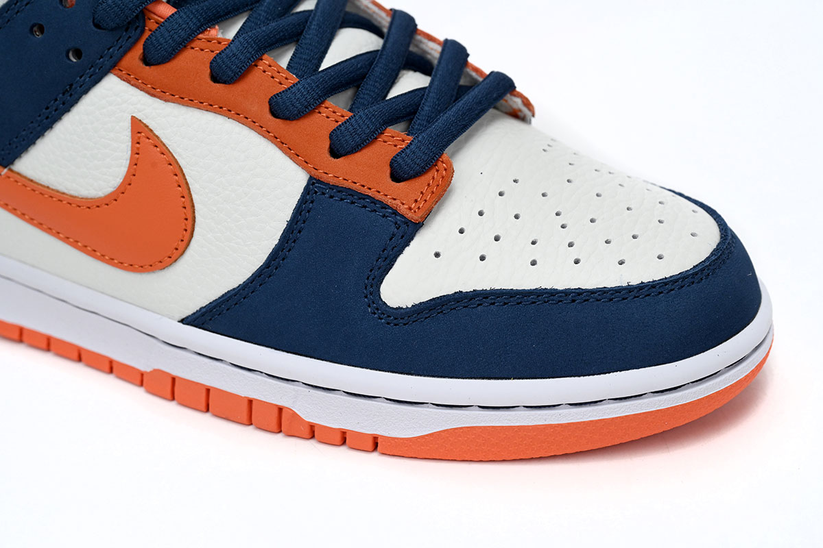 Nike SB Dunk Low Broncos