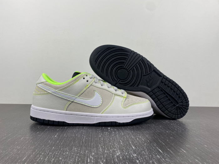 Nike Dunk Low University of Oregon PE (2023)FQ7260-001