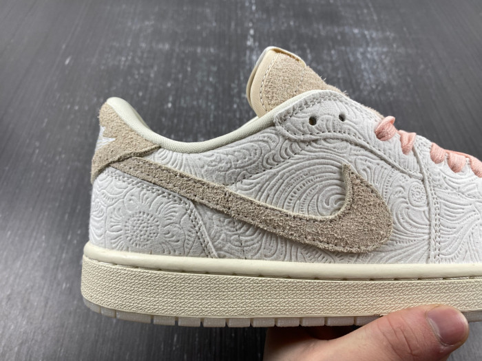 Air Jordan 1 Low PE CP3 FZ0455-200