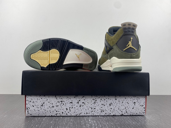 Air Jordan 4 Craft “Medium Olive”FB9927-200