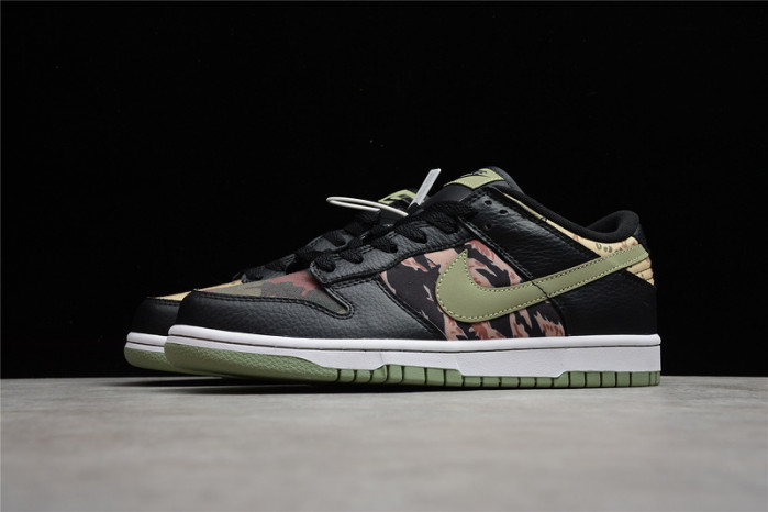 Dunk Low SE ‘Black Multi-Camo’ – Nike – DH0957-001