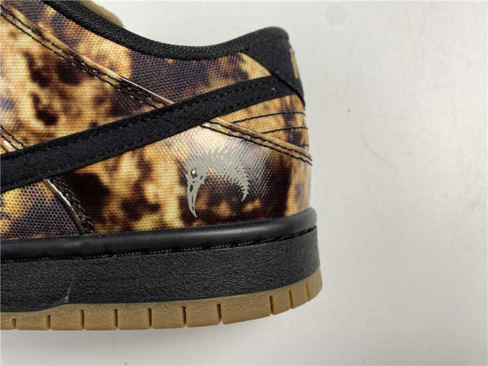 NIKE SB DUNK LOW PUSHEAD PREMIUM “PUSHEAD 2“ 536356-002