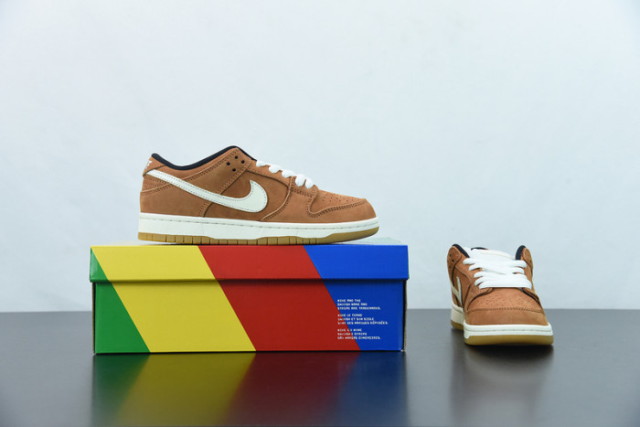 Nike Dunk Low Wheat DH1319-200