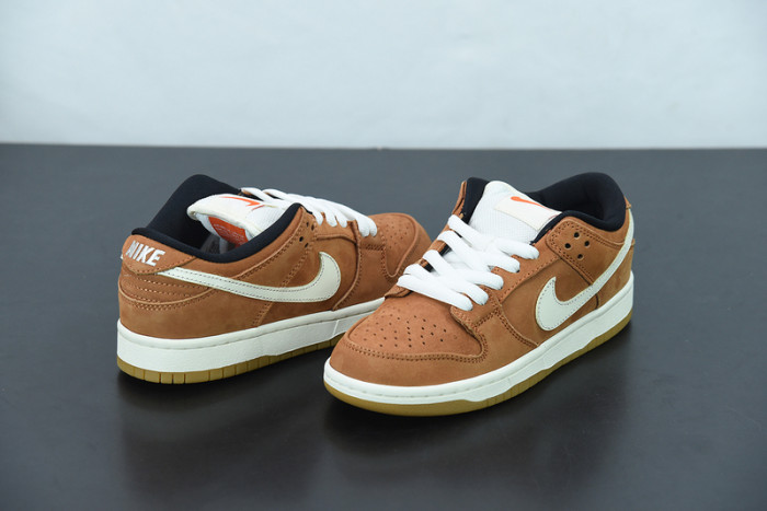 Nike Dunk Low Wheat DH1319-200