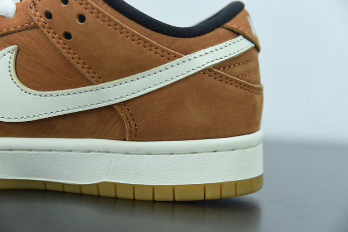 Nike Dunk Low Wheat DH1319-200