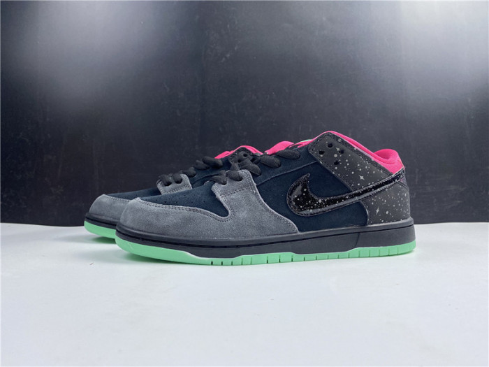 Nike Dunk SB Low Premier “Northern Lights”724183-063