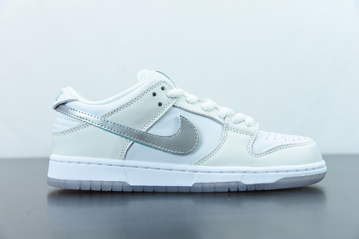 Nike SB Dunk Low Diamond Supply Co White Diamond BV1310-100